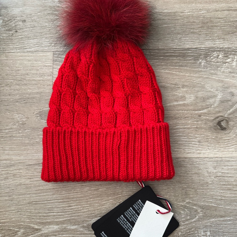 Moncler Red Beam Hat Fur - Picture 2 of 5